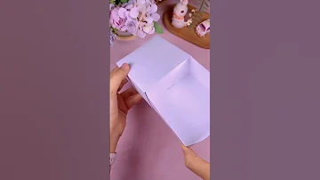 من بواقي الورق شوفي هتصنعي اي درج ب3ادوار شكلو تحفة جدا 