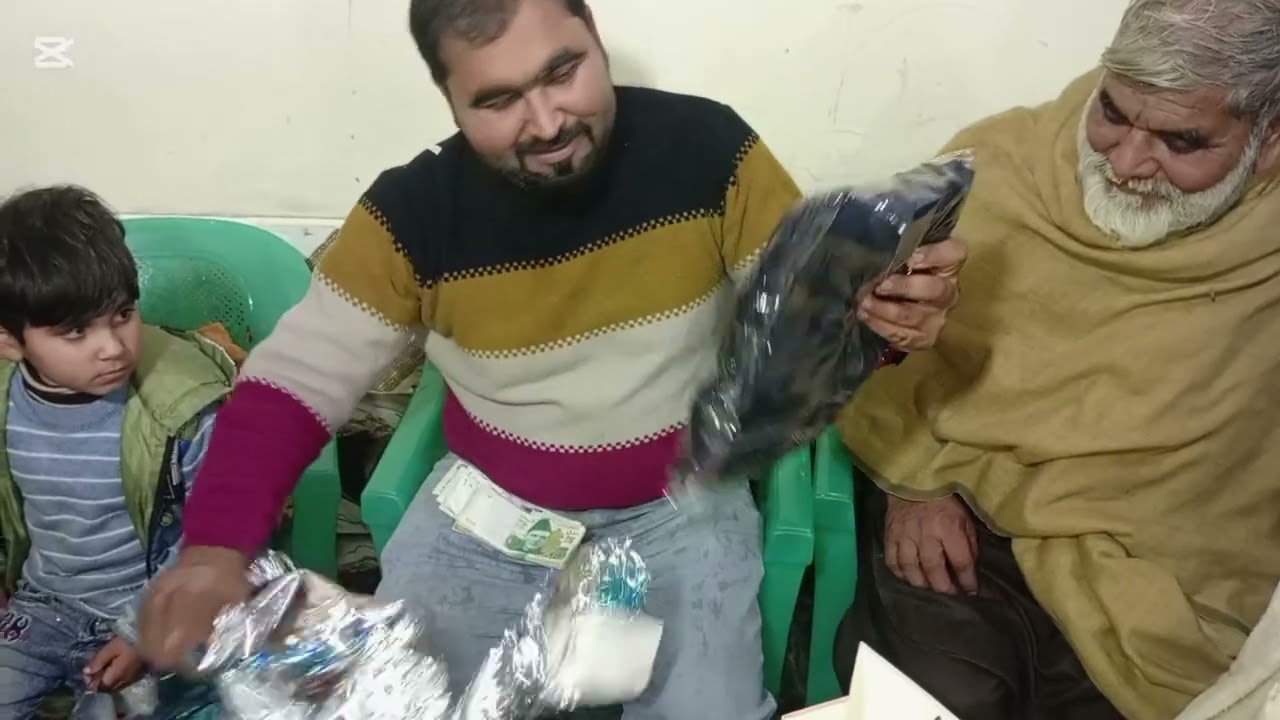 Bhai ki birthday 🎊🎂|| my first prank with Bhai 🥰