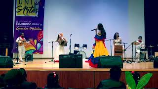 La Tierra Del Olvido - Carlos Vives - Juanitas En Vivo