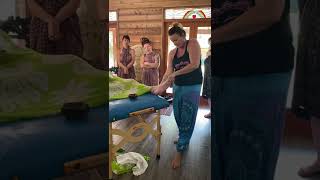 lomi lomi massage for the feet