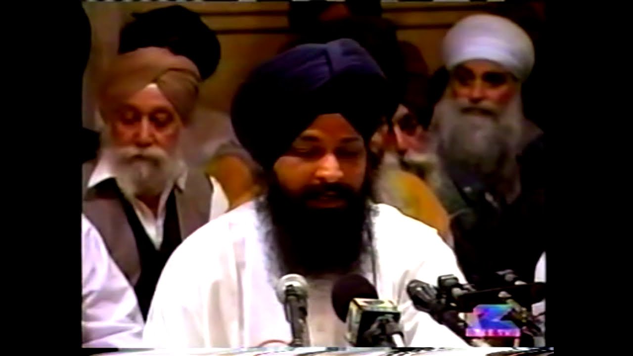 Prabh Jiyo Devho Darshan Aapna - Bhai Sarabjit Singh - 11/20/03 - Live Sri Harmandir Sahib