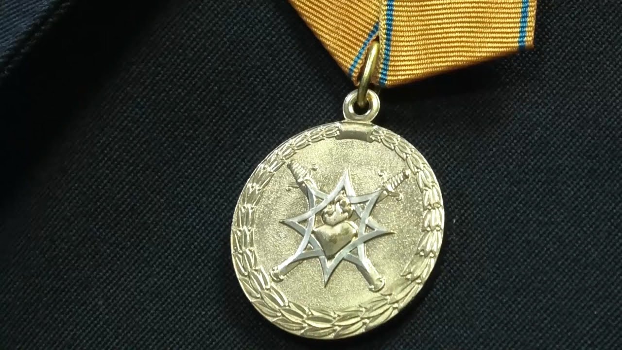 Владимир Колокольцев вручил награды сотрудникам, которые спасли погибавших людей