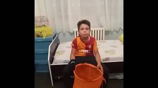 Abim Sihirbazlık Numarası Yaptı