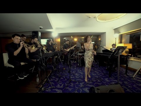Pınar Seyhun - Comin'in And Out Of Your Life (Tuluğ Tırpan Band Canlı P. / Barbra Streisand Cover)