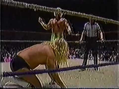 Jerry Lawler, Austin Idol vs Michael Hayes, Terry Gordy (CWA, 8-5-85) Classic Memphis Wrestling