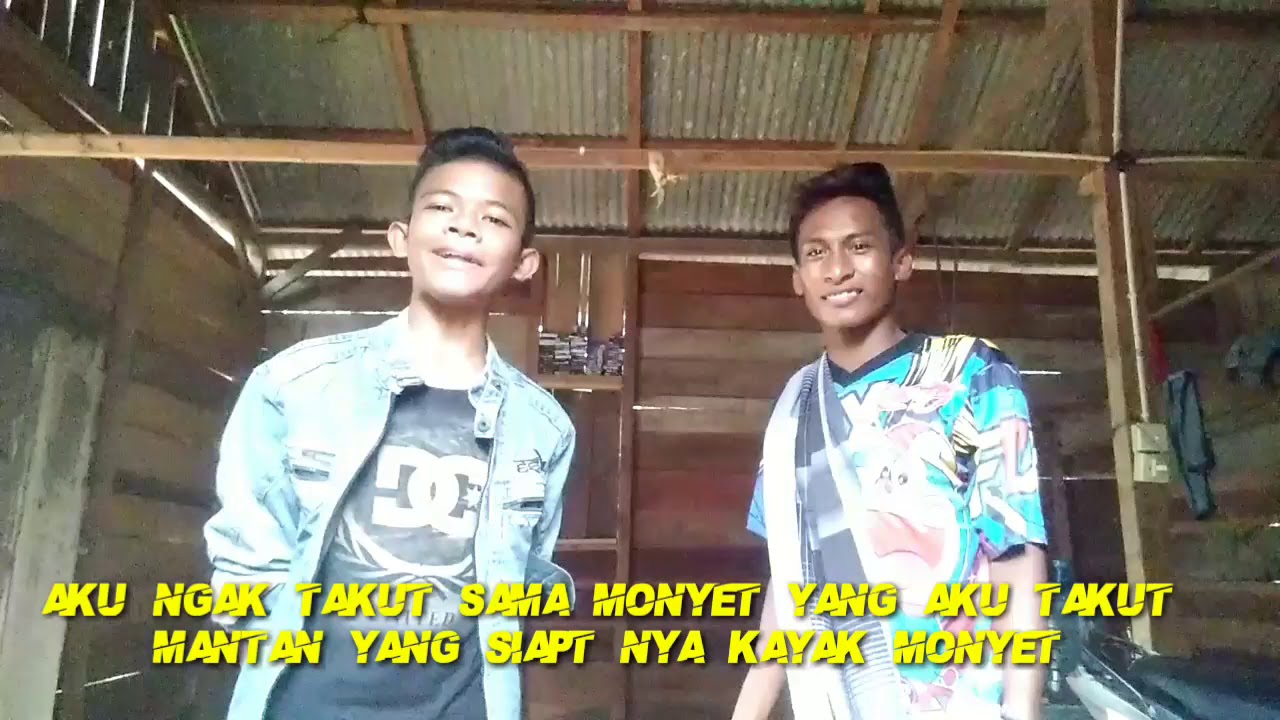 Kami cuman sekedar berkarya ngk nonton rugi lucu banget Kami cuman sekedar berkarya ngk nonton rugi lucu banget