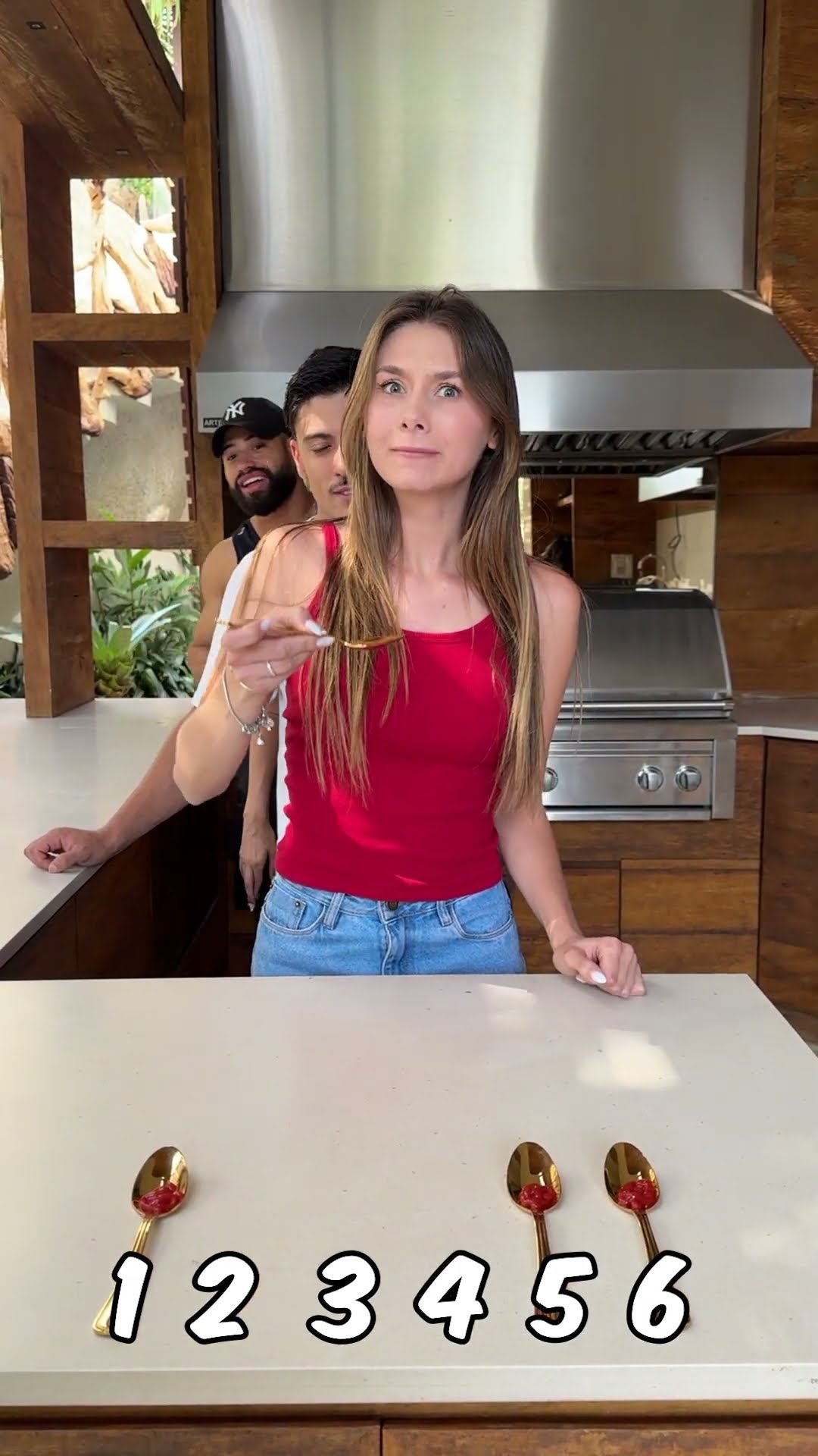QUEM COMEU A PIMENTA?