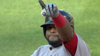 8/29/15: Kelly impresses as Red Sox win, 3-1