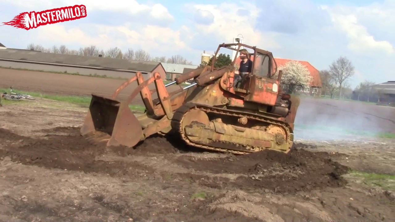 Deutz DL1300 tracked loader