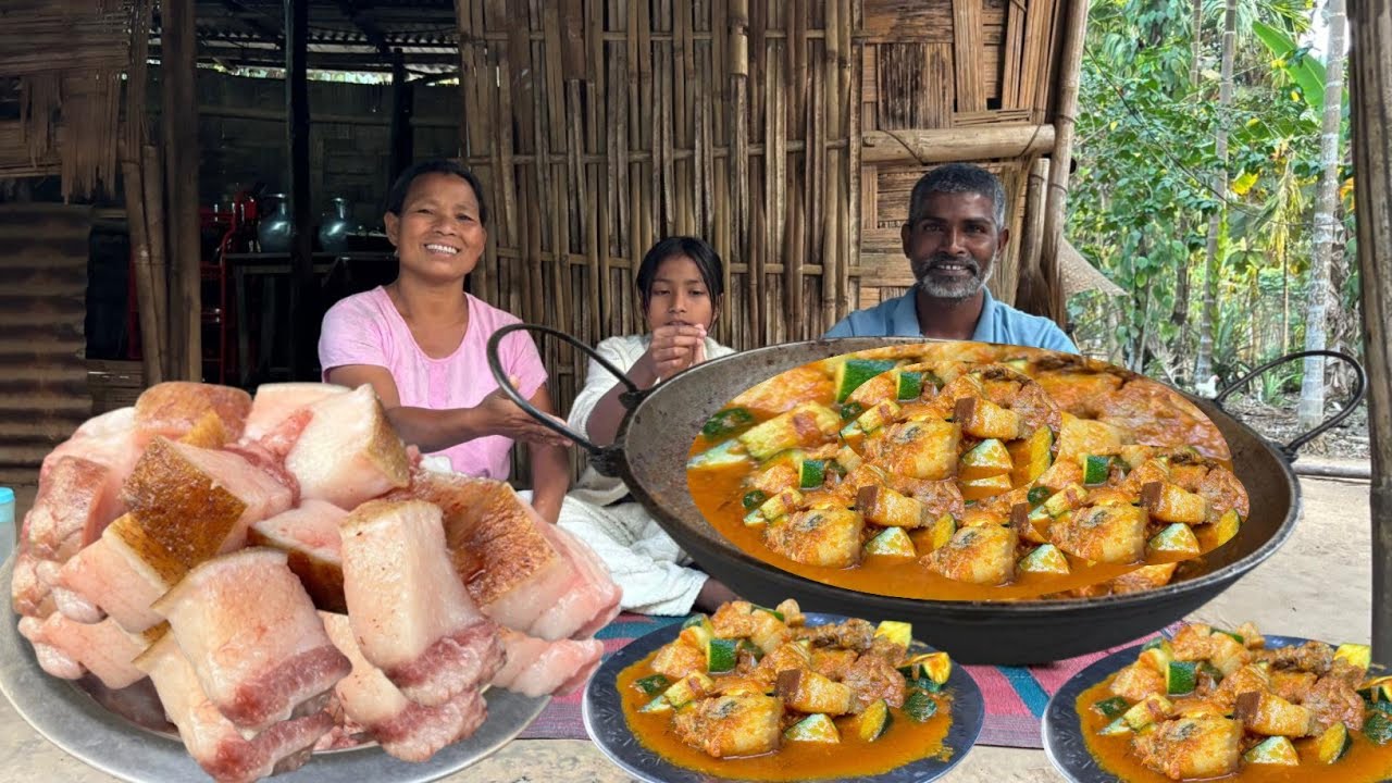 Pork And Cooked With Zucchini and Tomato 🍅 | Village Style Pork Curry | Shopping 🛍️