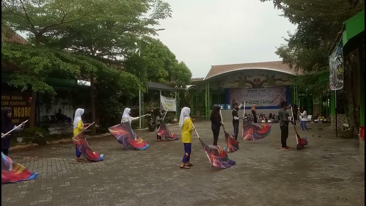 COLOR GUARD - EXERCISE 1 YA LAL WATHON | SMPN 2 NGORO 2022