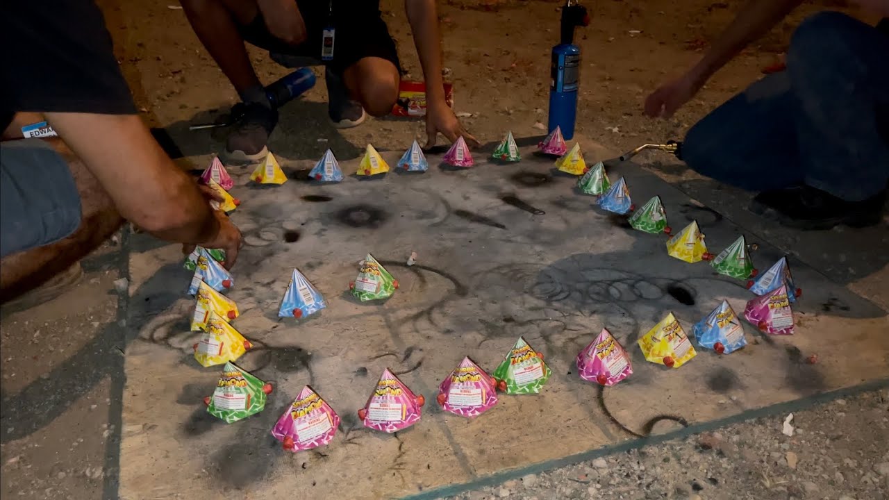 LIGHTING FIREWORKS BARRAGE STYLE