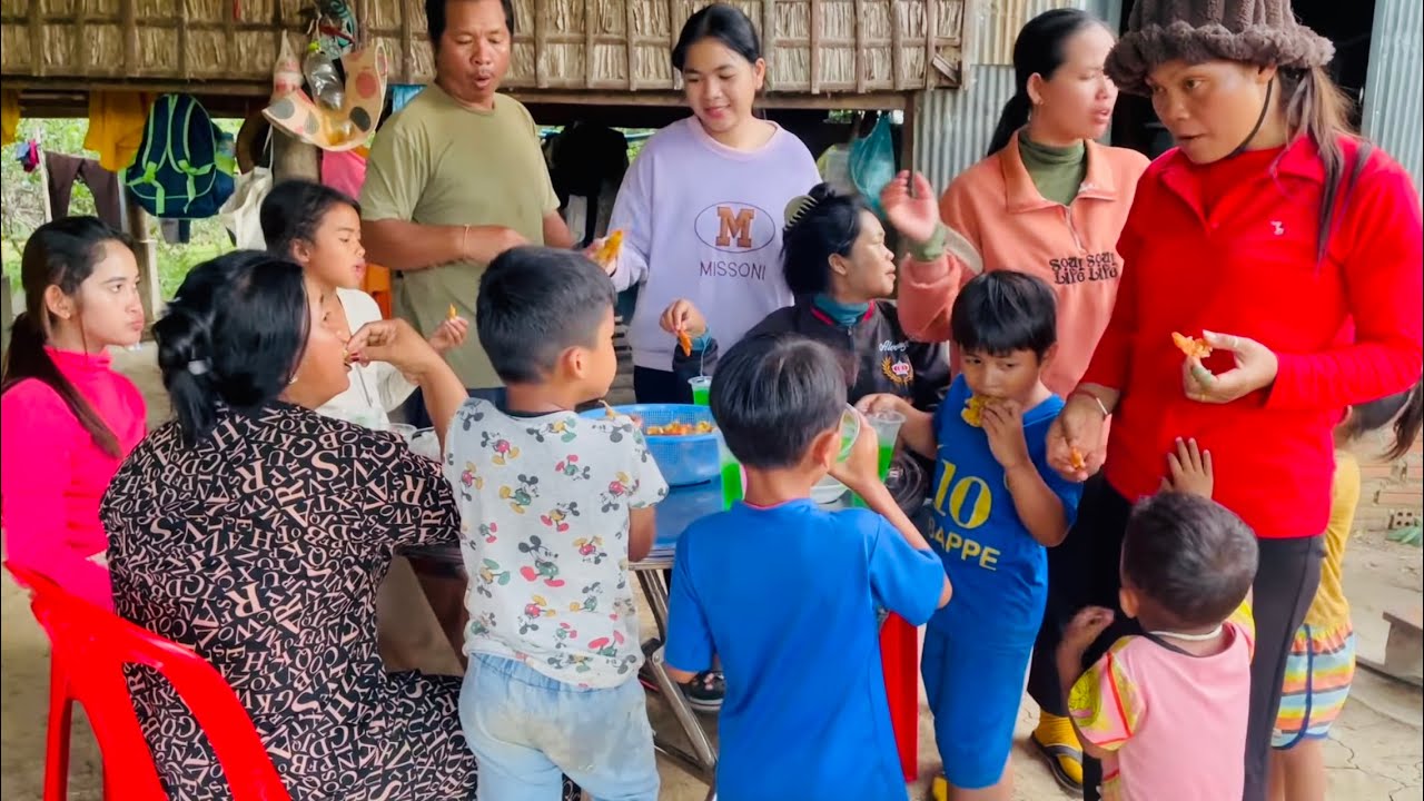 Deep fried mushrooms and shrimp coated in flour
