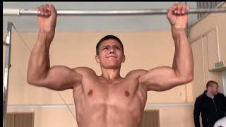 Pull Ups Almost Naked Flex Pose Bodybuilder Teen