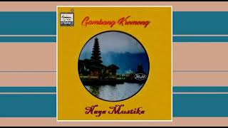 Gambang Kromong Naga Mustika penyanyi Herlina Z  Jamal  Dingin 2 Enaknya Ngapain 1970s