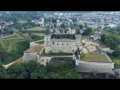 Video: Saumur en el Valle del Loira, Francia