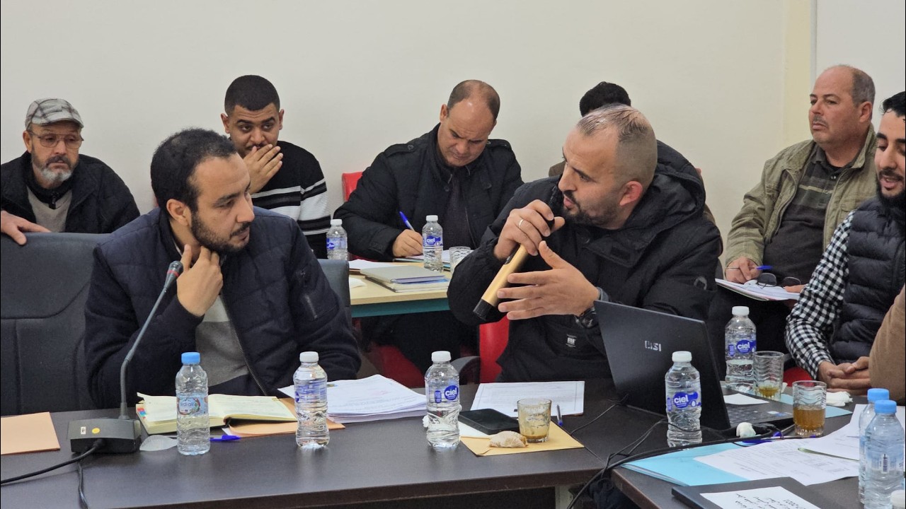 جماعة بني شيكر تعقد دورتها العادية لشهر فبراير وتصادق بالإجماع على كافة النقاط المدرجة