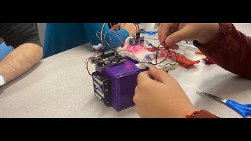 Demo on how to build a social distancing alarm virtually with Tinkercad