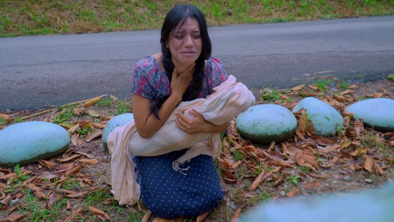 Desprecio a su sobrina por ser madre soltera y le echo de la casa cuando más lo necesitaba