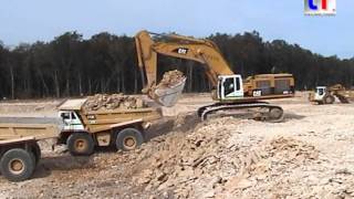 **MASSIVE EARTHWORKS** CAT 385C LME+773E,.. / LGV Rhin-Rhône, Lot B3 Ormenans , France, 10.10.2006.