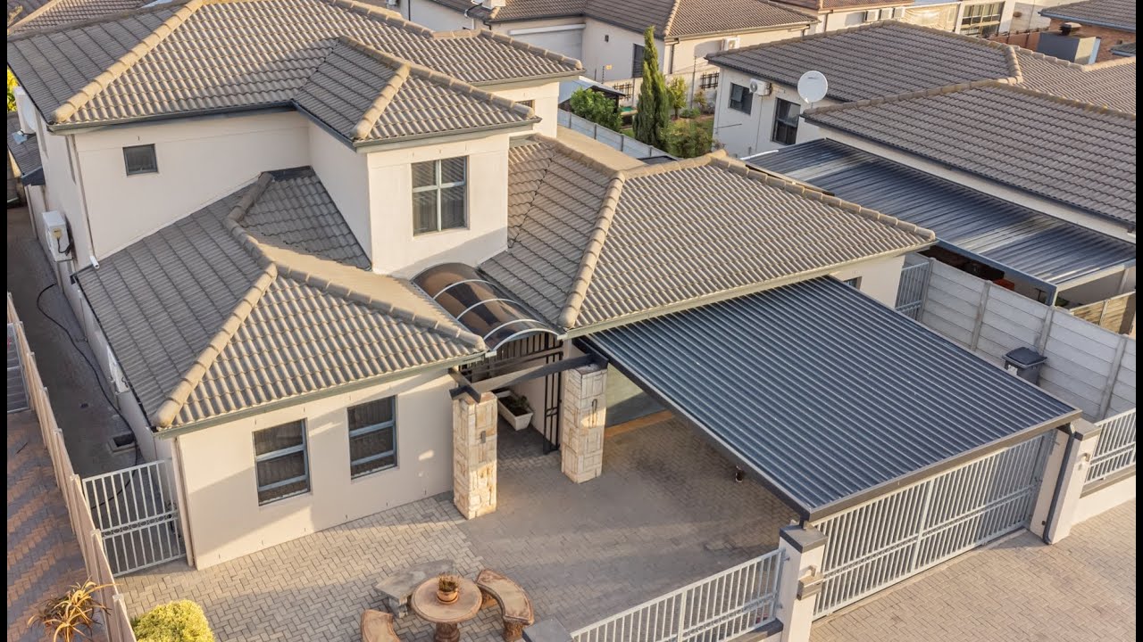 3 Bedroom house for sale in Sonkring - Brackenfell - Cape Town