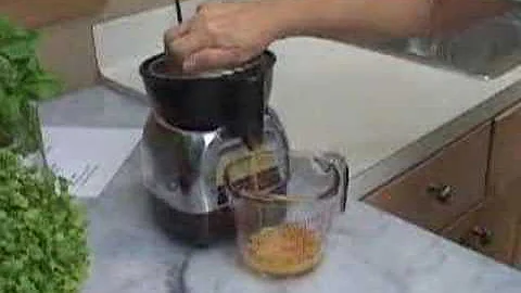 Elisa McClure fresh fruit juicing