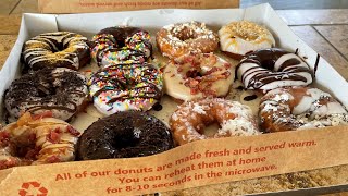 LEGENDARY DUCK DONUTS, OUTER BANKS: THEY EVEN HAVE BACON DONUTS! (4K)