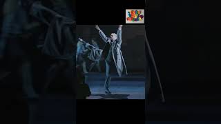 Quadrophenia: A Mod Ballet, The Dance-floor Iliad (Pete Townshend)
Pete sharing some thoughts about the Quad Mod Ballet.
Alot of this echoed some of my own thoughts and feelings about seeing the opening night in May last year and the video I made about it . So I decided to collate this footage as I found it rather interesting.
https://www.youtube.com/watch?v=cG8qngFPHkQ
In 1973, Pete Townshend wrote Quadrophenia, an album that went on sell millions of copies worldwide and quickly became a Who fan favourite. Quadrophenia went on to define a generation and in 1979 inspired the cult classic feature film of the same name.
Returning in 2025, the album was, for the first time, a dance production! Quadrophenia, A Mod Ballet features a large cast of exceptional dancers, introducing new audiences to troubled mod Jimmy’s story while remaining true in spirit to the much-loved original.
A rich, orchestral version of the album by Rachel Fuller, first heard in concert version at The Royal Albert Hall and recorded by the Royal Philharmonic Orchestra is the backdrop for this adrenaline filled roller-coaster ride.
Choreographer Paul Roberts and Director Rob Ashford brought together some of the UK’s finest creative talent from the worlds of music, theatre, film and dance. With original costumes by renowned British fashion house Paul Smith and Natalie Pryce, projection by Nick Hillel and lighting design by Fabiana Piccioli.
#thewho #petetownshend #Quadropheina #ModBallet
#TheatreRoyalPlymouth
#SadlersWells #QuadModBallet
www.ModBallet.com
#mygeneration
#thewho
#QuadModBallet
#QuadropheniaModBallet
#QuadropheniaTour
#mods Quadrophenia: A Mod Ballet, The Dance-floor Iliad (Pete Townshend)