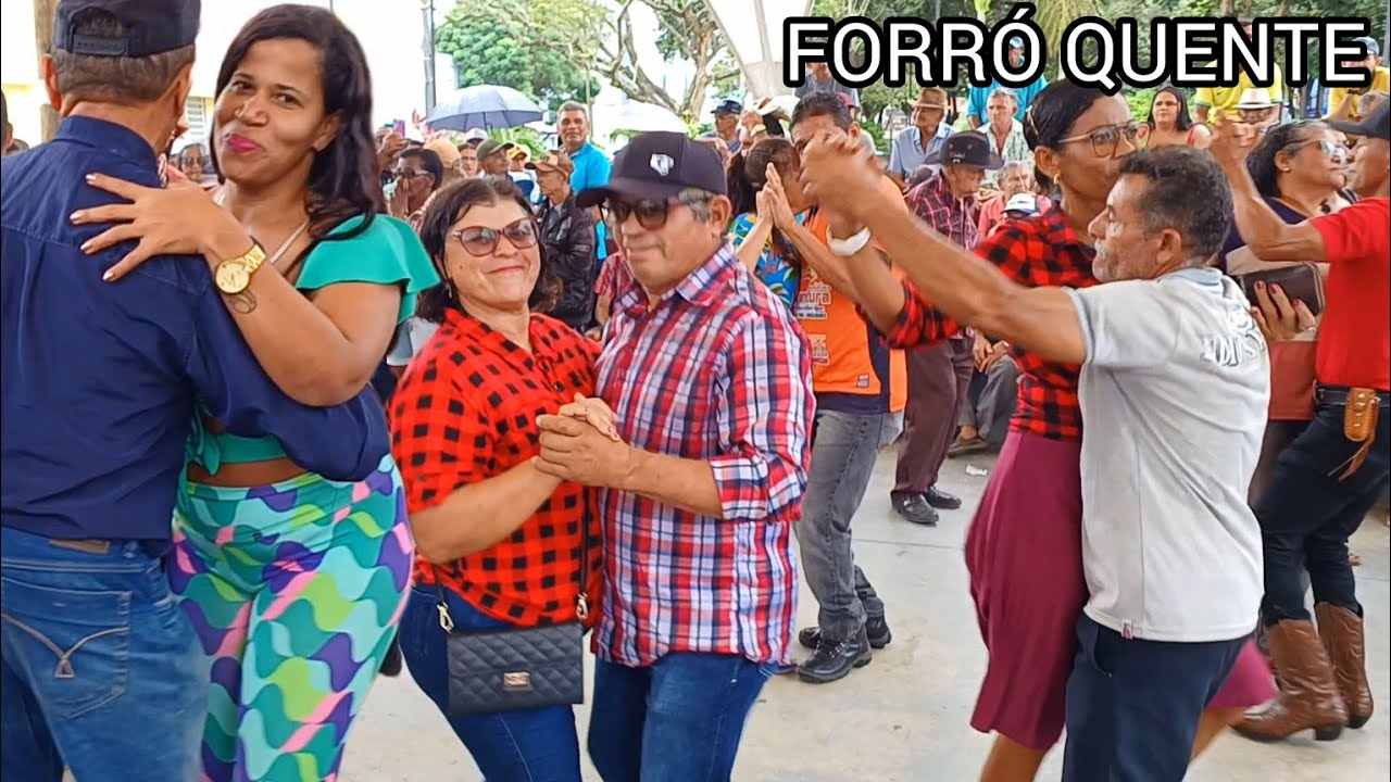 FORRÓ CULTURA NA PRAÇA BEM ANIMADO EM ARAPIRACA ALAGOAS 👆
