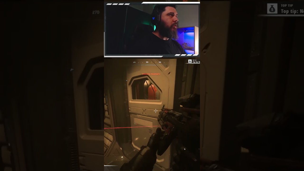 Pushing the target in their ship - Star Citizen Piracy