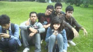 Download Lagu D'NOISE - HATI YANG MEMBEKU MP3