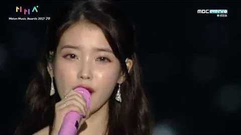 171202 IU -Through the Night + Dear Name @ MMA 2017 [LIVE]