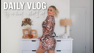 Daily Vlog / Miss Lola Try On, What I Eat, Full Workout & More!