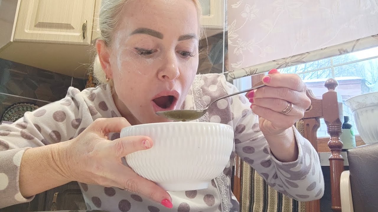 Вчера, ГОЛОДАНИЕ СОРВАЛОСЬ, СЕГОДНЯ МУЖ ГРИБНОЙ СУПЕЦ ПРИГОТОВИЛ, ВАУ ...