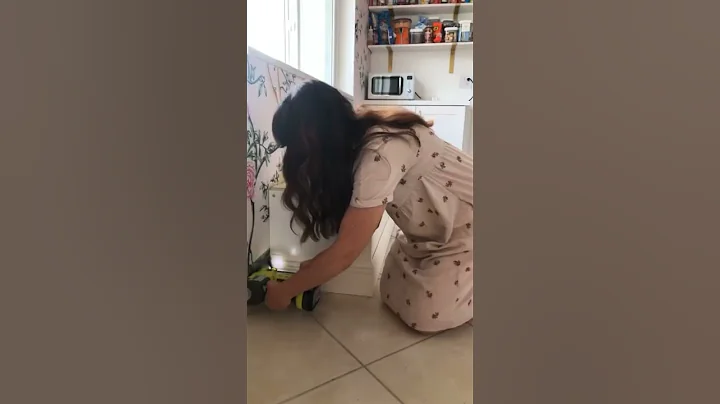 How to make banquette seating with a Kallax bookcase. An Ikea hack! 🙌🏻🍽