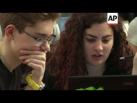 Robots compete in 'mission to  Mars'