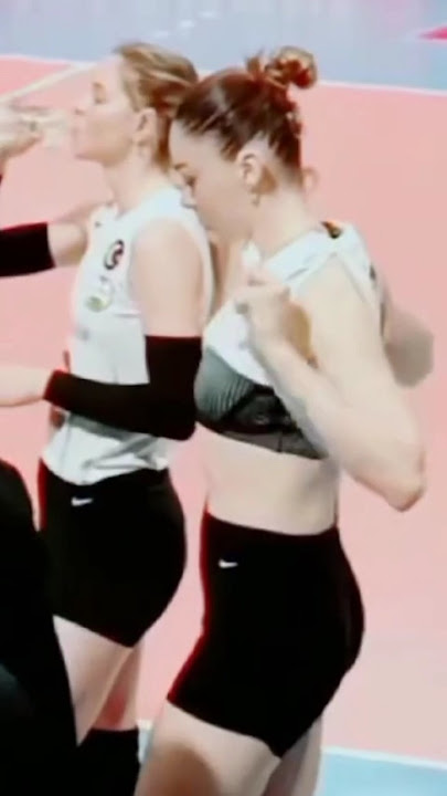 Turkish volleyball Queen 💞 Zehra Gunes so hot style 😱#ytshorts #viralshorts #zehragunes #100k