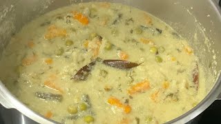 ஹோட்டல் ஸ்டைல் வெள்ளை வெஜ் குருமா ரகசியம் !!/Delicious Hotel Style white Veg Kurma Recipe  #vegkurma screenshot 3