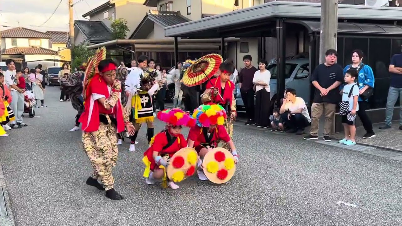 高岡市 中曽根第二の獅子舞 - YouTube