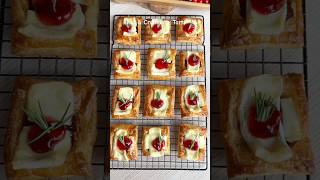 12 Days of Christmas Appetizers PT 10 🎅 #brie #recipe #puffpastry #christmas #partyfood