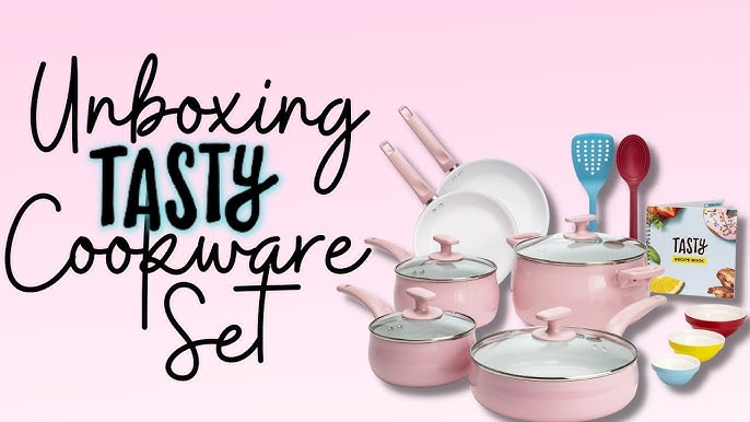 Unboxing my new Paris Hilton cookware set 💓 it's literally the