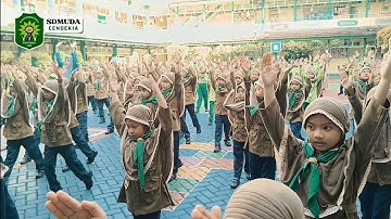 Senam Anak Indonesia Hebat - Kelas 1 SD Muhammadiyah  2 Pontianak