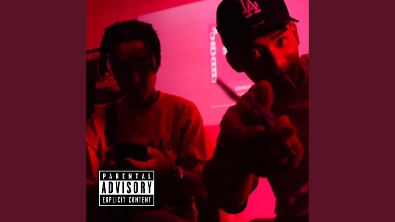 在 YouTube 上观看 Tips (feat. FUKI BEATS) 在 YouTube 上观看 Tips (feat. FUKI BEATS)