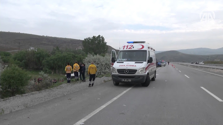 Ankara'da yolcu otobüsü devrildi
