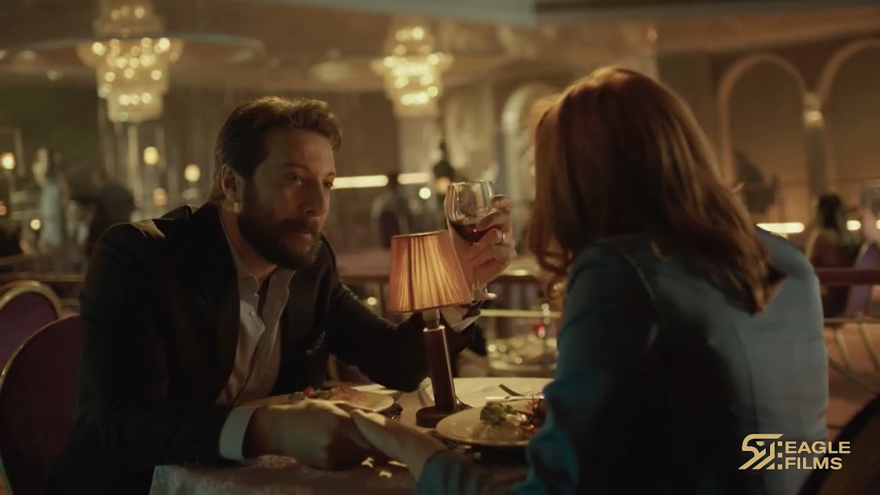 بينما كانت في عشاء رومنسي مع زوجها في عيد ميلادها❗شاهدوا ماذا حدث‼️🤯 #للموت