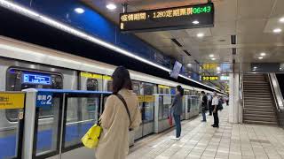 台北捷運341型改裝車往南港展覽館進入BL03土城站