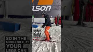 How Should We Stand On Our Skis?