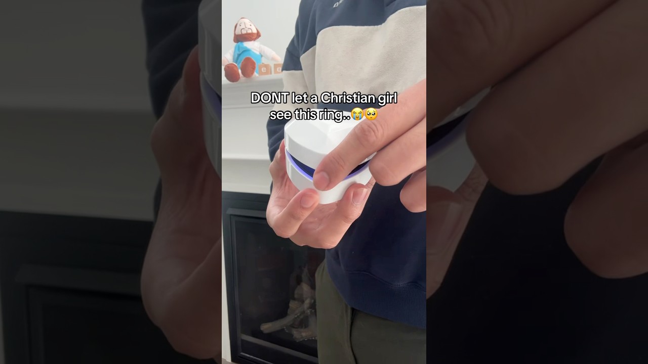 This Christian rings shines so bright for Jesus ✝️ 