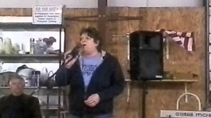 Sharon Hackney singing Patsy
