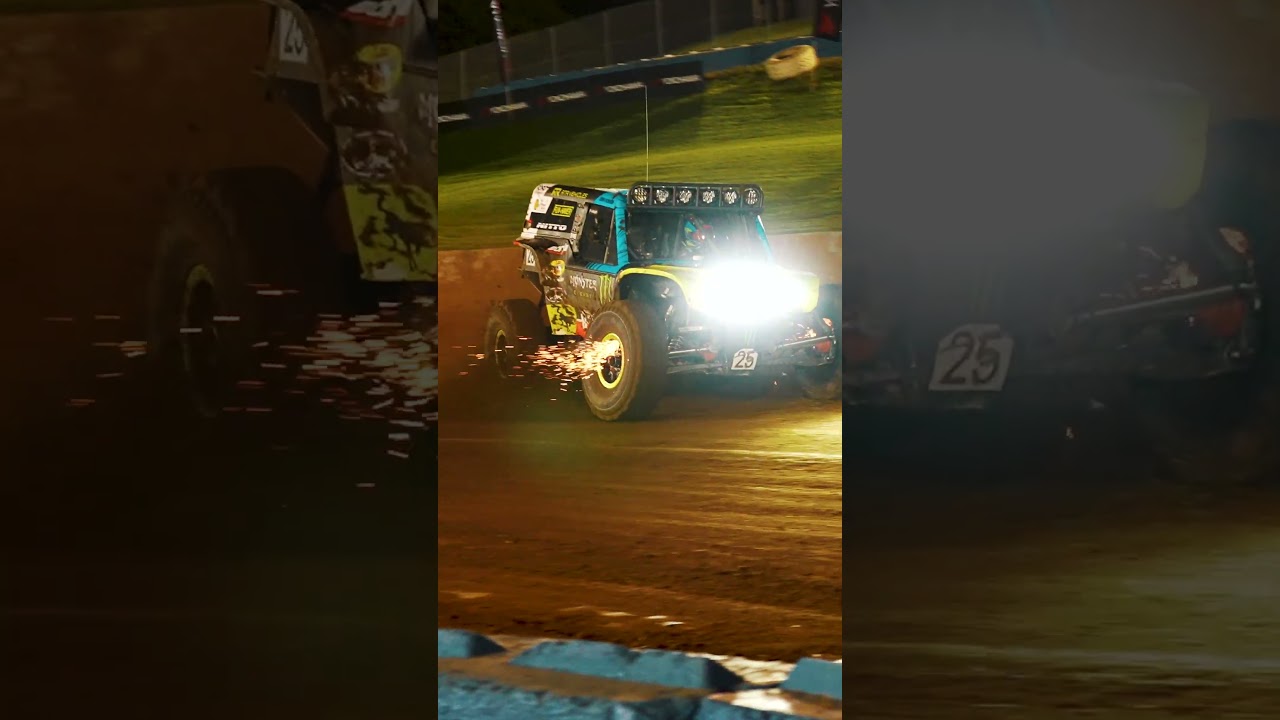 Lighting things up on the Crandon main course last night!! 